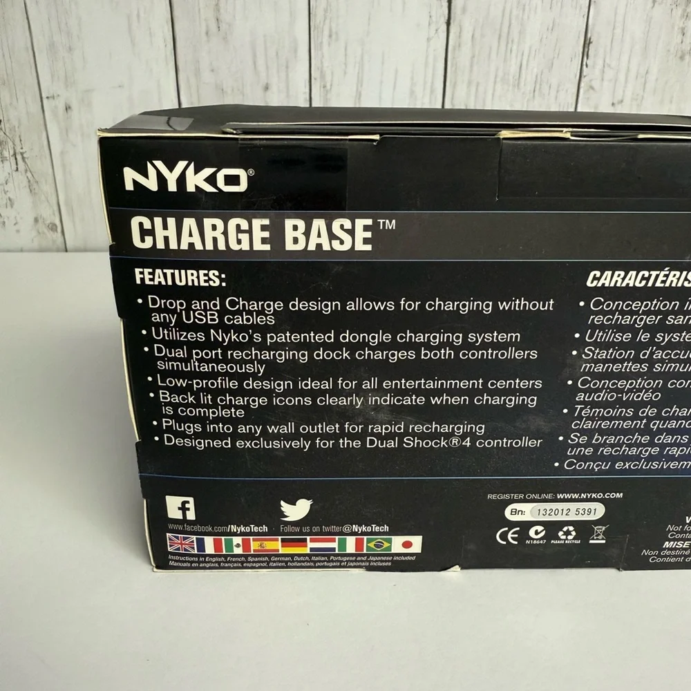 Nyko Technologies Modular Charge Station for PS4 PlayStation 4 Brand New In Box